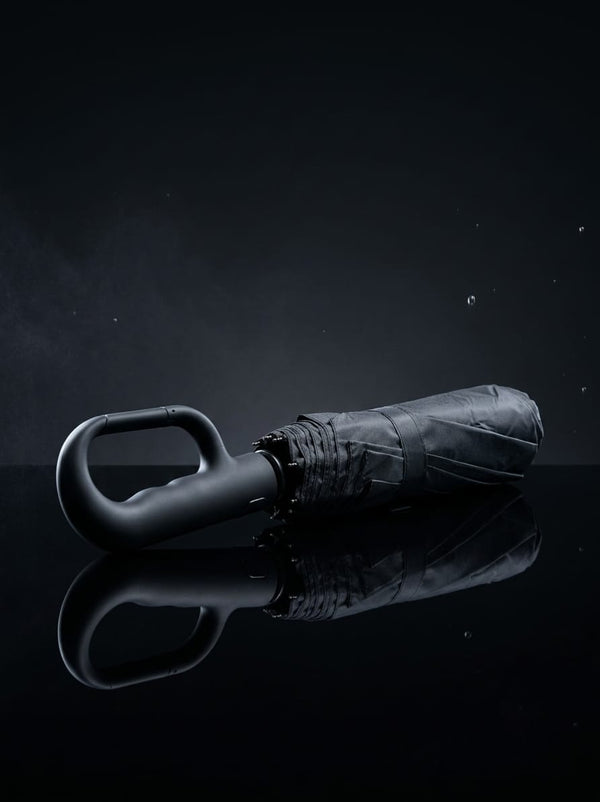 Premium Windproof Umbrella With Carbiner Handle